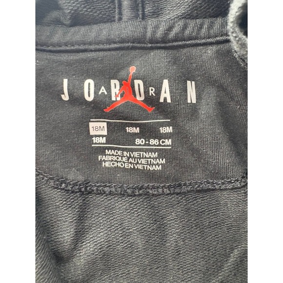 NWT Jordan black  onsie size 18 months - Picture 6 of 7